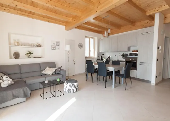 Casa Luisella - By Lovecomo